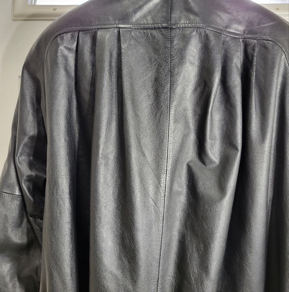 Rare Vintage Avant Garde Korean Made Oversized 100%  Leather Trench Coat Size 4 - Picture 5 of 16